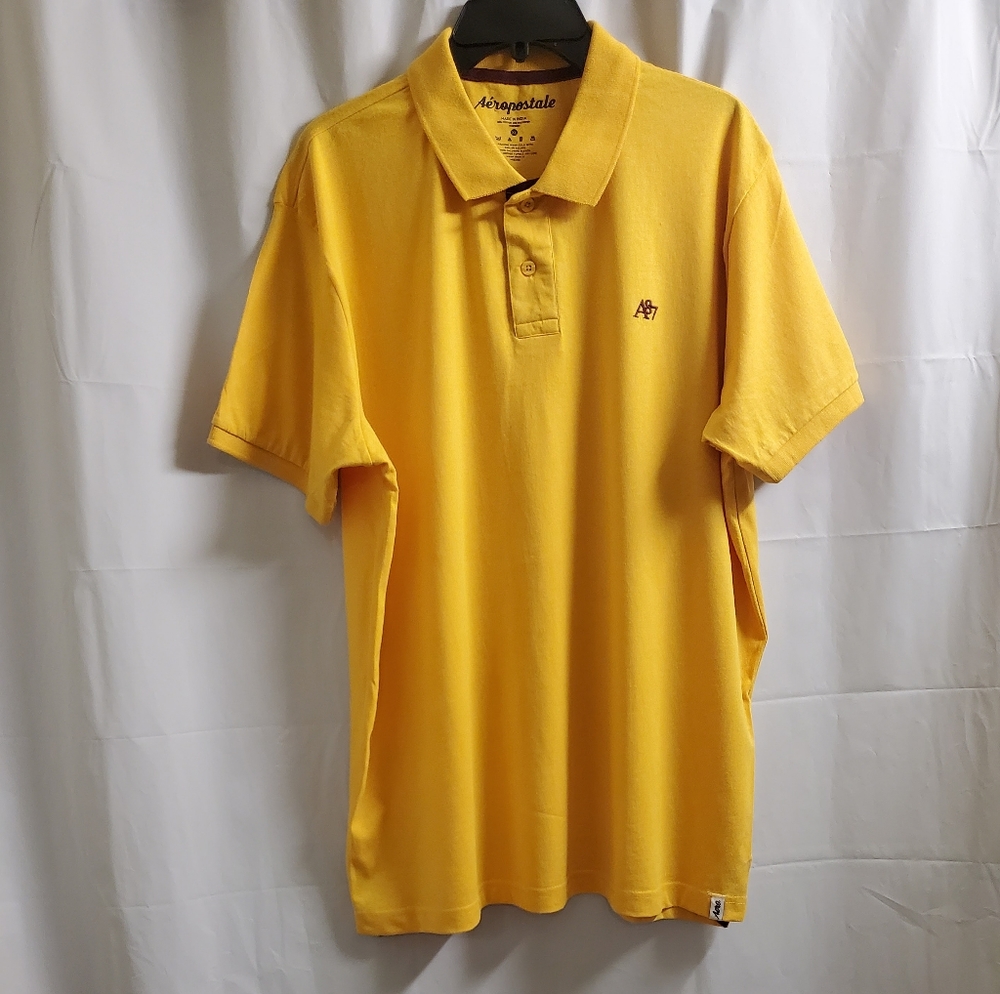 MEN'S SHORT SLEEVE POLO STYLE SHIRT  XL